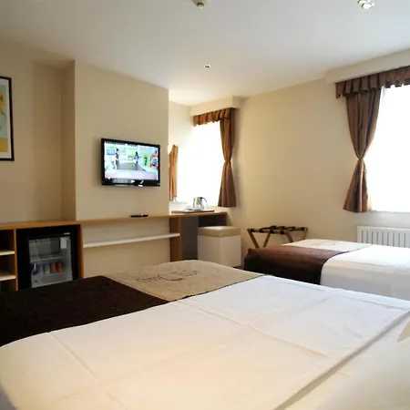 Hotel Davos 2*